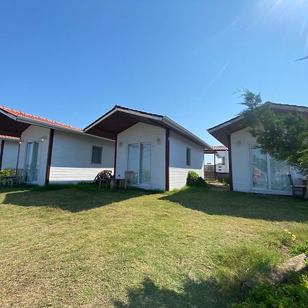 Cunda Club Sedef Island Hotel Аявали Екстериор снимка